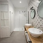 Petronila 1881 * ميريذا