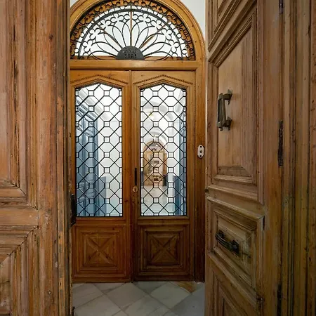 Apartamento Petronila 1881 *