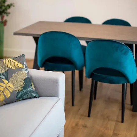 Apartment Petronila 1881 *