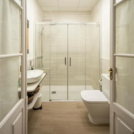 Apartamento Petronila 1881 *